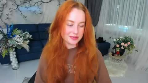 Snapshot of airysilhouette chatting on 3, 7, 2026 Louise online show from 3, 7, 2026
