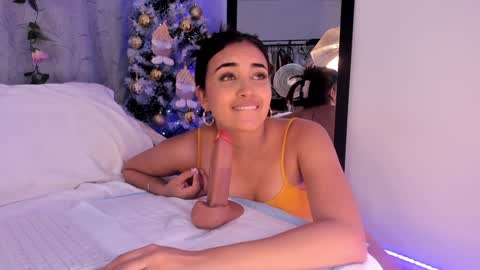 Snapshot of aisha_es chatting on 9, 12, 2024 Aisha online show from 9, 12, 2024