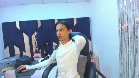 Aisha online show from 6, 5, 2026