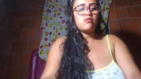 aisha koswell3 online show from 2, 3, 2025