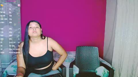 aisha_stacey0410 online show from 8, 2, 2025