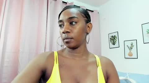 Aisha online show from 25, 2, 2025