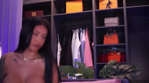 Snapshot of aishaadevoe chatting on 20, 9, 2025 Maddy online show from 20, 9, 2025