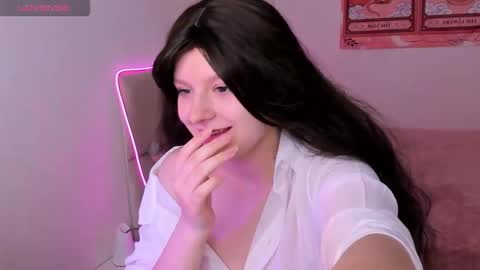 Snapshot of aishaaysitt chatting on 11, 10, 2025 Aisha online show from 11, 10, 2025