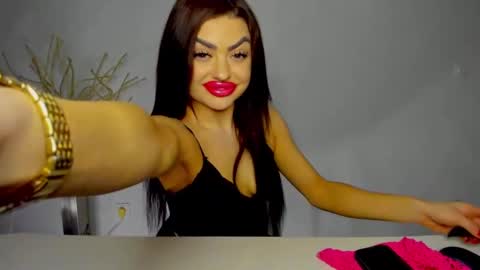 Snapshot of aishahottie chatting on 23, 2, 2025 aishamissx online show from 23, 2, 2025