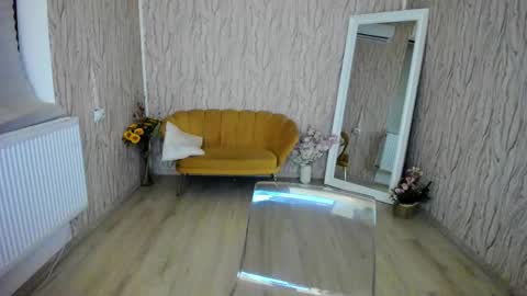 Snapshot of aisharouhi chatting on 3, 3, 2025 Aisha online show from 3, 3, 2025
