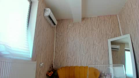 Snapshot of aisharouhi chatting on 10, 3, 2025 Aisha online show from 10, 3, 2025