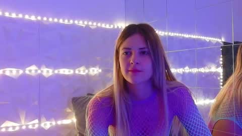 Aisha online show from 6, 10, 2025