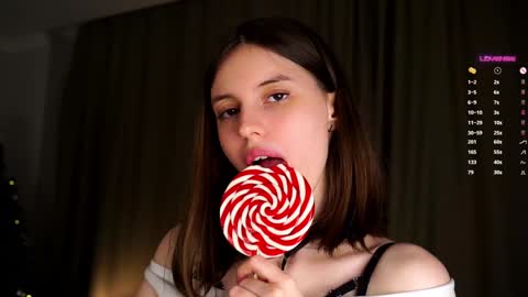 Snapshot of aislyfarran chatting on 28, 12, 2024 Aliza online show from 28, 12, 2024