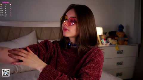 Snapshot of aislyfarran chatting on 1, 2, 2025 Aliza online show from 1, 2, 2025