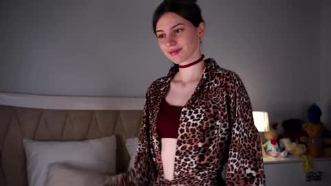 Snapshot of aislyfarran chatting on 4, 2, 2025 Aliza online show from 4, 2, 2025