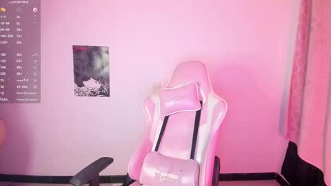 Snapshot of aissen__star chatting on 11, 3, 2025  Mar  online show from 11, 3, 2025