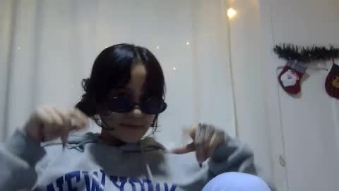Snapshot of aitana23_ chatting on 9, 12, 2024 aiti online show from 9, 12, 2024