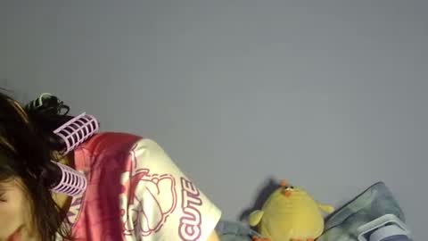 Snapshot of aitana23_ chatting on 4, 2, 2025 aiti online show from 4, 2, 2025