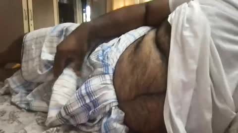 Snapshot of ajeeb_najeeb chatting on 18, 12, 2024 BigHairyGuy online show from 18, 12, 2024