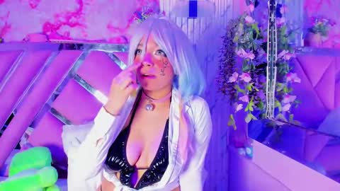 Snapshot of akane_hikari_ chatting on 7, 10, 2025 akane hikari online show from 7, 10, 2025