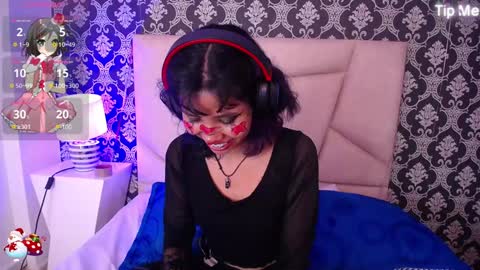 A K A N E  U W U online show from 4, 12, 2024