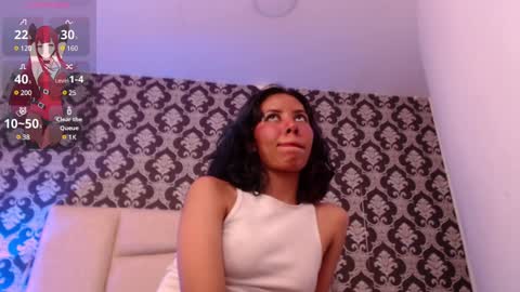 A K A N E  U W U online show from 18, 12, 2024