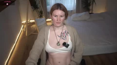 Snapshot of akaneiro_demon chatting on 6, 1, 2025 Akaneiro online show from 6, 1, 2025