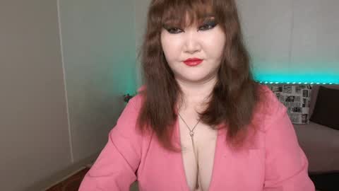 Snapshot of akanire chatting on 9, 6, 2026 Shelly online show from 9, 6, 2026