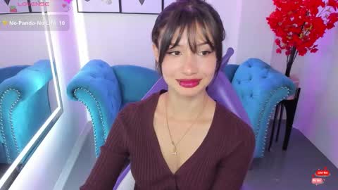 Snapshot of akaza_hakuji_ chatting on 25, 9, 2025 Azaka online show from 25, 9, 2025