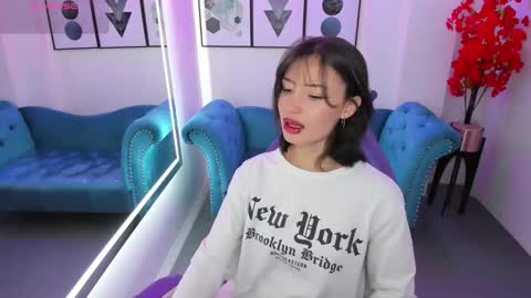 Snapshot of akaza_hakuji_ chatting on 6, 10, 2025 Azaka online show from 6, 10, 2025