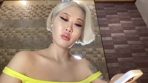 Snapshot of akemi_jp chatting on 20, 2, 2025 Akemi online show from 20, 2, 2025