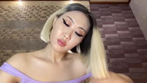 Snapshot of akemi_jp chatting on 29, 9, 2025 Akemi online show from 29, 9, 2025