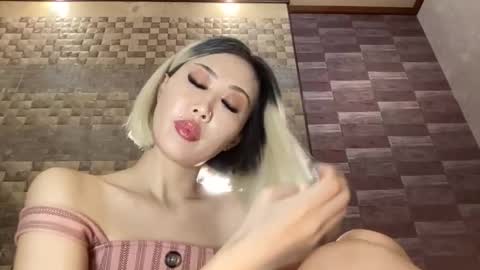 Snapshot of akemi_jp chatting on 30, 9, 2025 Akemi online show from 30, 9, 2025