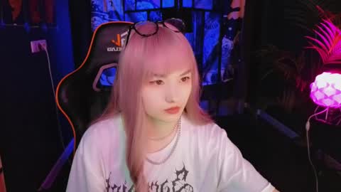 Akemi online show from 3, 3, 2025