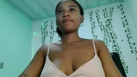 akemy_saunderz online show from 23, 7, 2026