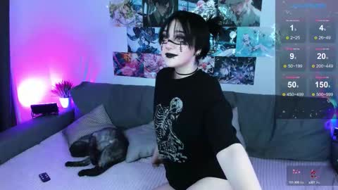 Aki online show from 15, 9, 2025