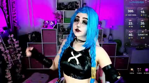 Aki online show from 1, 10, 2025