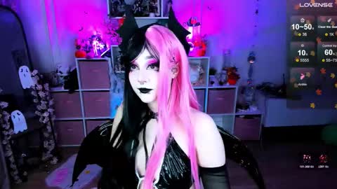 Aki online show from 4, 11, 2025