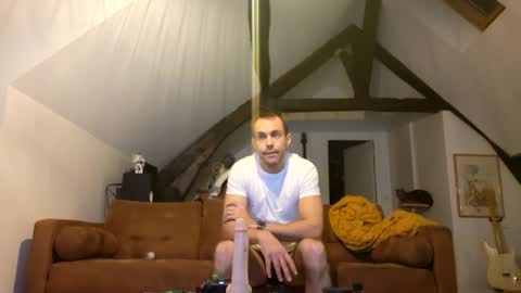 Snapshot of akila22 chatting on 14, 12, 2024 akila online show from 14, 12, 2024