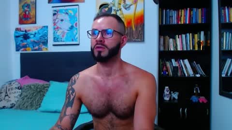 akiles online show from 25, 2, 2025