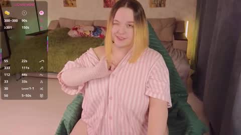 Aki online show from 8, 11, 2025