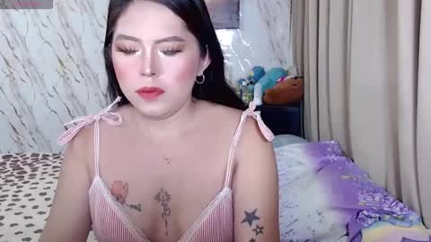 akiragirl_ online show from 15, 5, 2026
