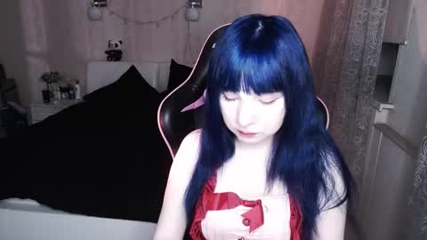 akirahartyx online show from 26, 11, 2025