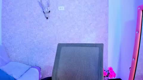 Snapshot of akiranatasha chatting on 31, 12, 2024 Alice online show from 31, 12, 2024