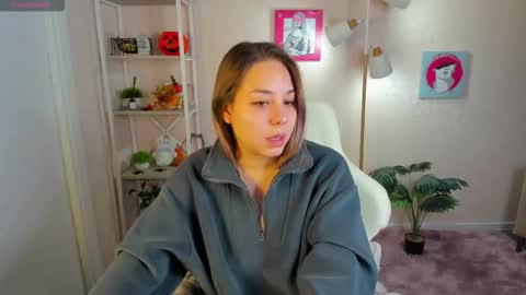 Snapshot of al1ice_moures chatting on 26, 11, 2025 Al1ice online show from 26, 11, 2025