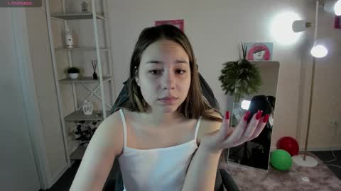 Snapshot of al1ice_moures chatting on 22, 12, 2025 Al1ice online show from 22, 12, 2025