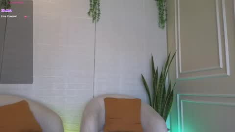 Snapshot of al_miko chatting on 9, 1, 2025 Al Fox  Miko Fortuni  online show from 9, 1, 2025