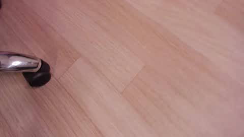 Snapshot of alahia_betancur chatting on 24, 10, 2025 Alahia online show from 24, 10, 2025