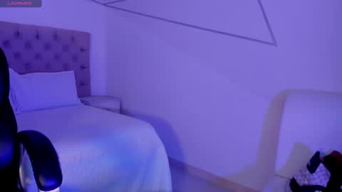 Alahia online show from 12, 2, 2025