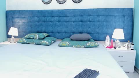 Snapshot of alahiacardona chatting on 8, 11, 2025 Alahiacardona online show from 8, 11, 2025