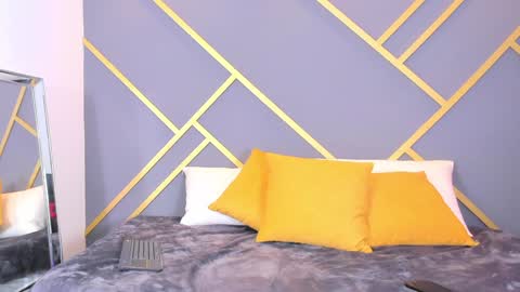 alaia_colins online show from 10, 1, 2025