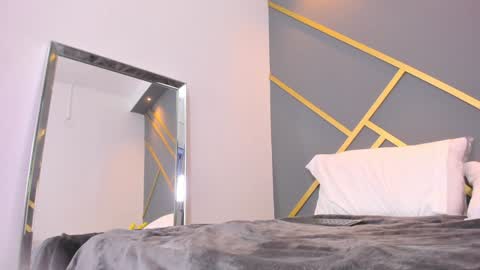 alaia_colins online show from 18, 1, 2025