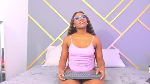 alaia_colins online show from 27, 1, 2025