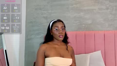 alaia_colins online show from 8, 2, 2026